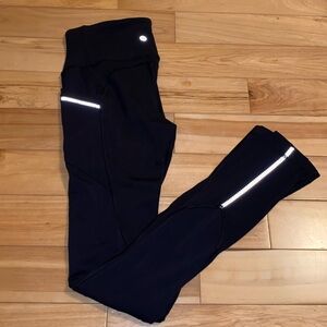 Lululemon Black Leggings w/ side pockets